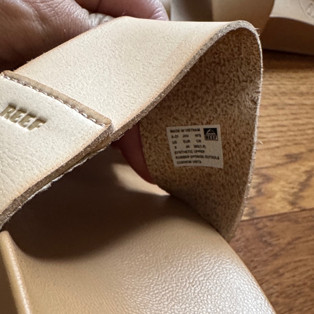Reef Women's Beige Oasis Double-Strap Slide Sandals size 9 New! - Picture 2 of 5